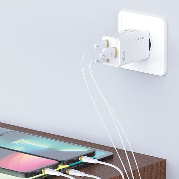 LOG ON CHARGER 3PORT PD 65W + QC 4.0 + QC3.0 LO-CPD500 GaN SUPER QUICK CHARGER-GARANSI RESMI